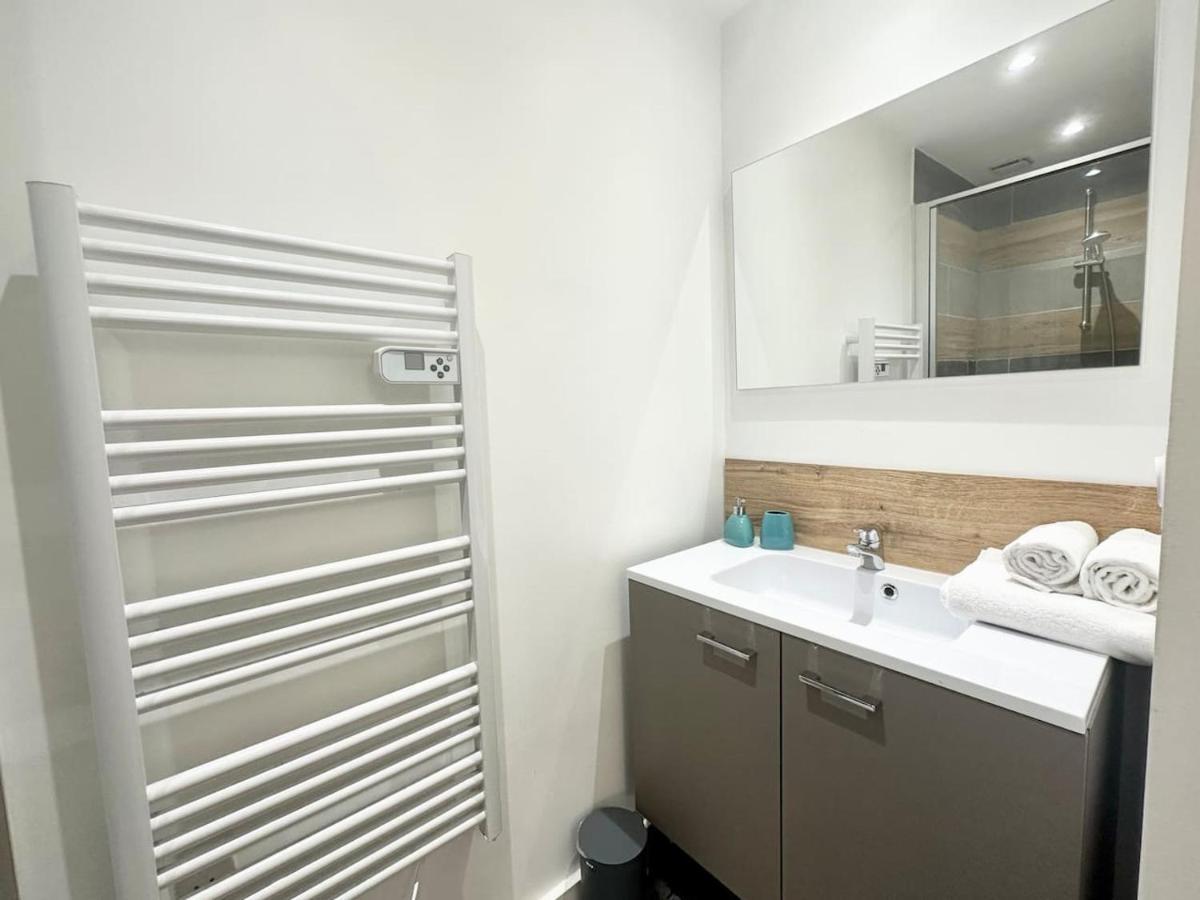 Le Moliere - Hyper Centre - Spacieux - Lumineux Apartment *